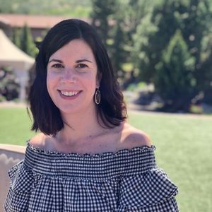 Meet your Posher, Julie